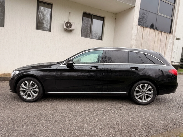 Mercedes-Benz C 220 Крайна цена - автомобили, коли, обяви за нови и употребявани 3