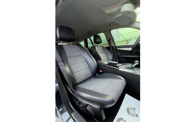 Mercedes-Benz C 220 170HP* FACE* AMG* 7G* CAMERA* СОБСТВЕН ЛИЗИНГ - автомобили, коли, обяви за нови и употребявани 8