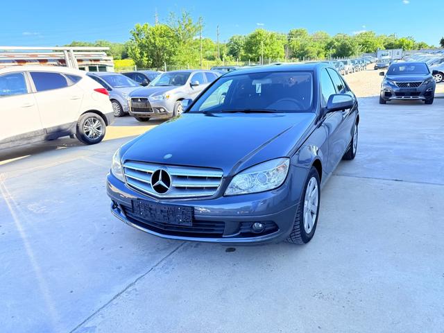 Mercedes-Benz C 220 2.2cdi 170k.c* Avtom* UNIKAT* - автомобили, коли, обяви за нови и употребявани 1