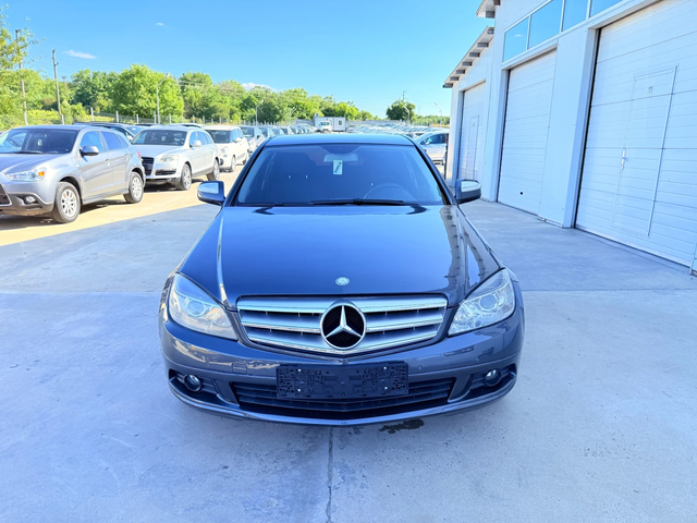 Mercedes-Benz C 220 2.2cdi 170k.c* Avtom* UNIKAT* - автомобили, коли, обяви за нови и употребявани 9