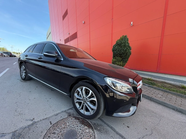 Mercedes-Benz C 220 AMG* LED* 7G* Кожа - автомобили, коли, обяви за нови и употребявани 1