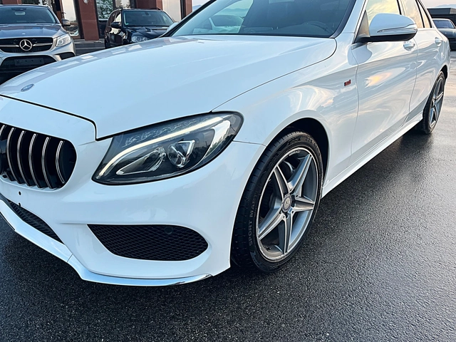 Mercedes-Benz C 220 BRABUS OPTIK-PANORAMA-LED-SPORT-BIXENON-KARBON !!! - автомобили, коли, обяви за нови и употребявани 3