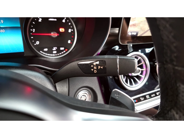 Mercedes-Benz C 220 FACE* AMG PK* NIGHT PK* KEYLESS* КРАЙНА ЦЕНА - автомобили, коли, обяви за нови и употребявани 9