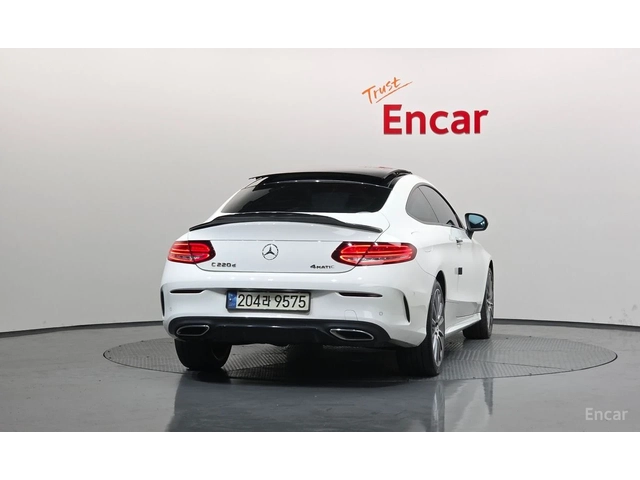 Mercedes-Benz C 220 d 4MATIC Coupe* AMG Line* BURMESTER* ХЕДЪП* PANO* - автомобили, коли, обяви за нови и употребявани 3
