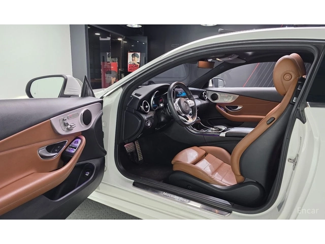 Mercedes-Benz C 220 4MATIC Coupe* AMG Line* ХЕДЪП* ПАНОРАМА* ПОДГРЕВ* - автомобили, коли, обяви за нови и употребявани 6