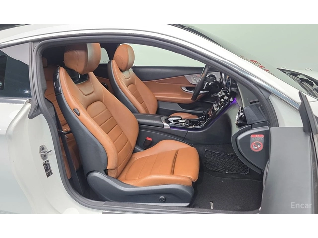 Mercedes-Benz C 220 4MATIC Coupe* AMG Line* ХЕДЪП* ПАНОРАМА* ПОДГРЕВ* - автомобили, коли, обяви за нови и употребявани 7