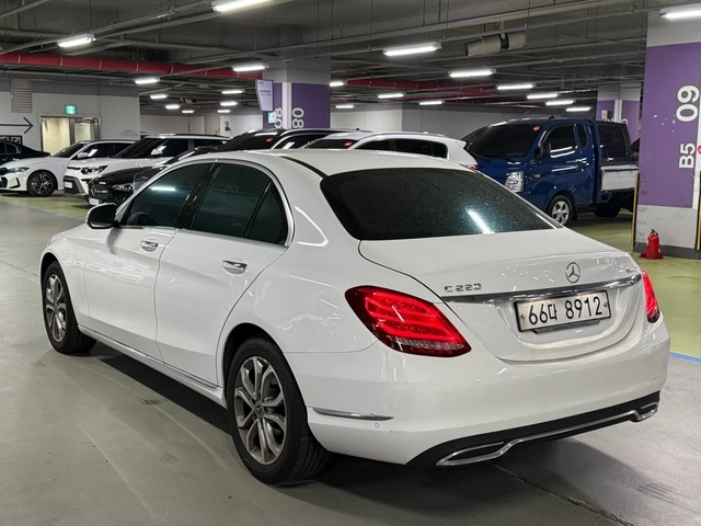 Mercedes-Benz C 220 C220 BlueTEC Avantgarde | HUD | Камера | Smart Key - автомобили, коли, обяви за нови и употребявани 1