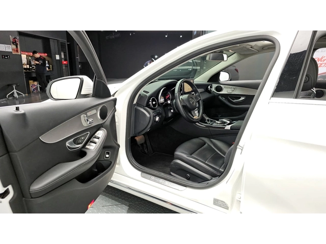 Mercedes-Benz C 220 - автомобили, коли, обяви за нови и употребявани 11
