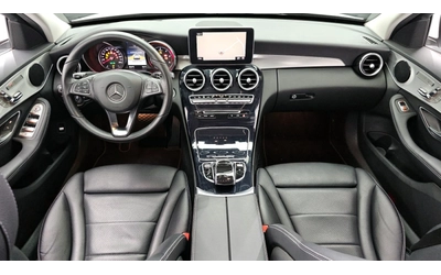 Mercedes-Benz C 220 - автомобили, коли, обяви за нови и употребявани 9