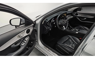 mercedes-benz-c-220 - 5