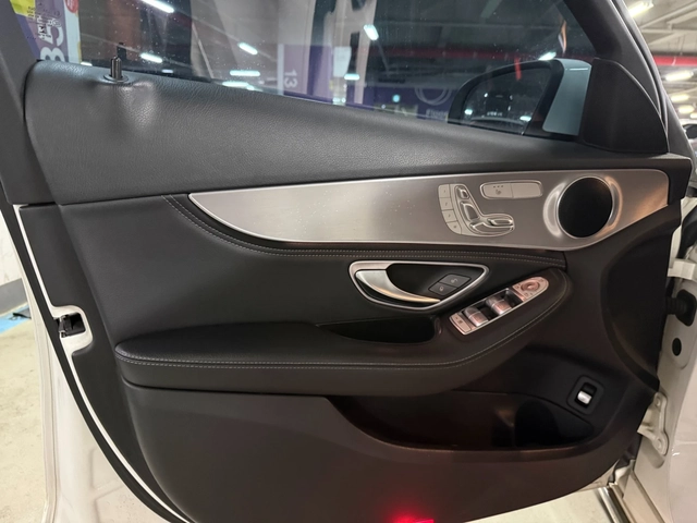 Mercedes-Benz C 220 C220 BlueTEC Avantgarde | HUD | Камера | Smart Key - автомобили, коли, обяви за нови и употребявани 13