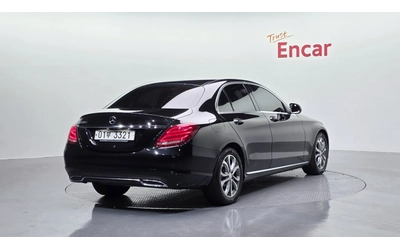 mercedes-benz-c-220 - 1
