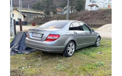 mercedes-benz-c-220 - 2