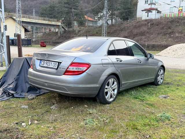 Mercedes-Benz C 220 CDi-автомат-кожа-нави - автомобили, коли, обяви за нови и употребявани 2