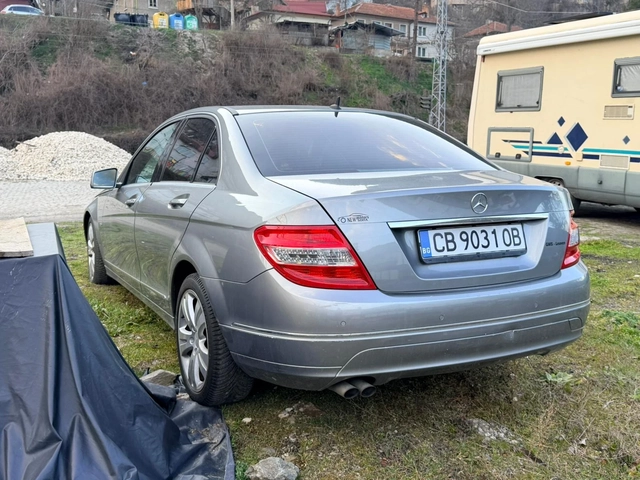 Mercedes-Benz C 220 CDi-автомат-кожа-нави - автомобили, коли, обяви за нови и употребявани 3