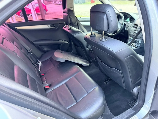 Mercedes-Benz C 220 CDi-автомат-кожа-нави - автомобили, коли, обяви за нови и употребявани 6