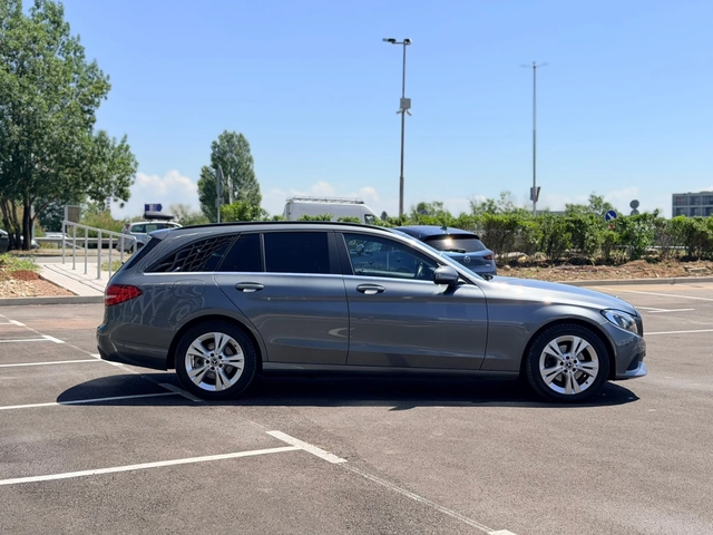 Mercedes-Benz C 220 CDI-лизинг първа вноска 3300 евро - автомобили, коли, обяви за нови и употребявани 3