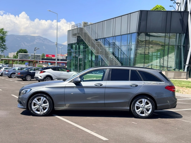 Mercedes-Benz C 220 CDI-лизинг първа вноска 3300 евро - автомобили, коли, обяви за нови и употребявани 4