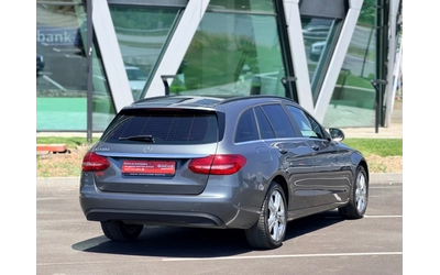 mercedes-benz-c-220 - 5