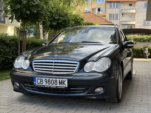 Mercedes-Benz C 220 FACELIFT-2.2CDI-6ск- - автомобили, коли, обяви за нови и употребявани 0