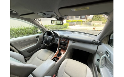 Mercedes-Benz C 220 FACELIFT-2.2CDI-6ск- - автомобили, коли, обяви за нови и употребявани 11