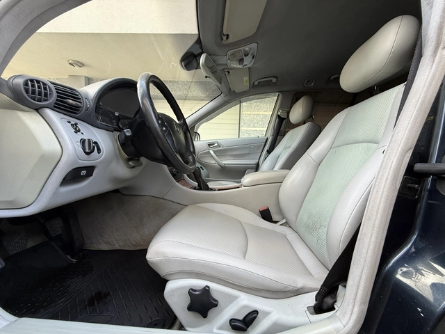 Mercedes-Benz C 220 FACELIFT-2.2CDI-6ск- - автомобили, коли, обяви за нови и употребявани 12