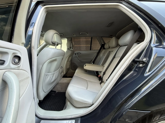 Mercedes-Benz C 220 FACELIFT-2.2CDI-6ск- - автомобили, коли, обяви за нови и употребявани 14