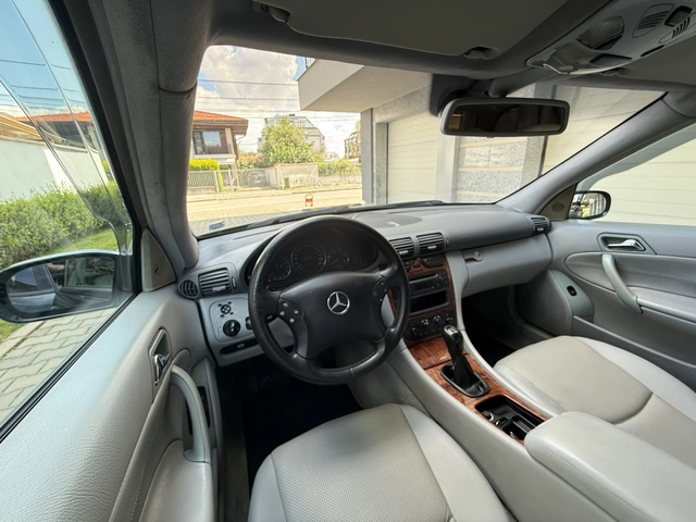 Mercedes-Benz C 220 FACELIFT-2.2CDI-6ск- - автомобили, коли, обяви за нови и употребявани 8
