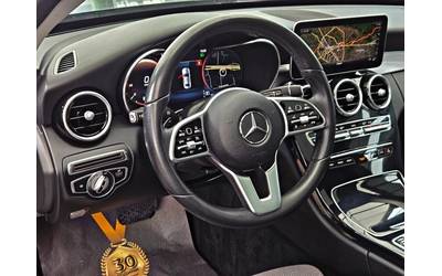Mercedes-Benz C 220 ! AMG/4MAT/STELTH MATT/DIGITAL/PANO/CAMERA/ПОДГР/L - автомобили, коли, обяви за нови и употребявани 9