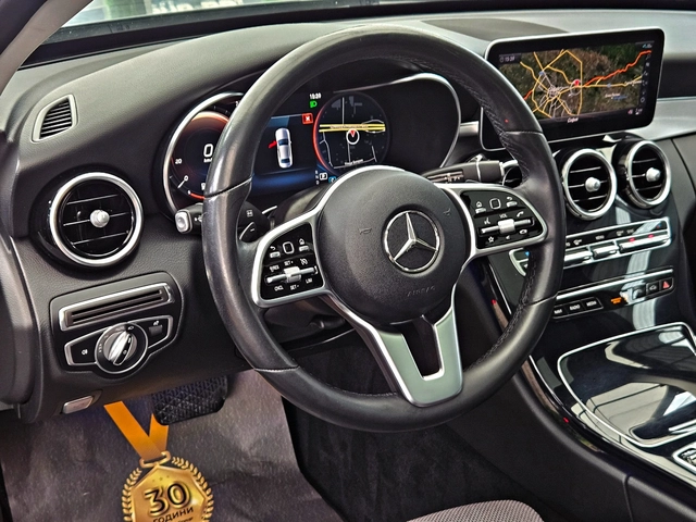 Mercedes-Benz C 220 ! AMG/4MAT/STELTH MATT/DIGITAL/PANO/CAMERA/ПОДГР/L - автомобили, коли, обяви за нови и употребявани 9
