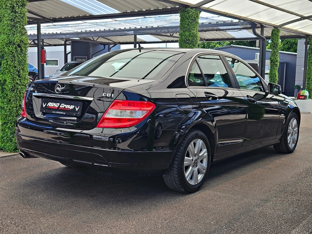 Mercedes-Benz C 220 CDI/SHADOW LINE/GERMANY/AUTOMATIC/TEMPOMAT/LIZING - автомобили, коли, обяви за нови и употребявани 4