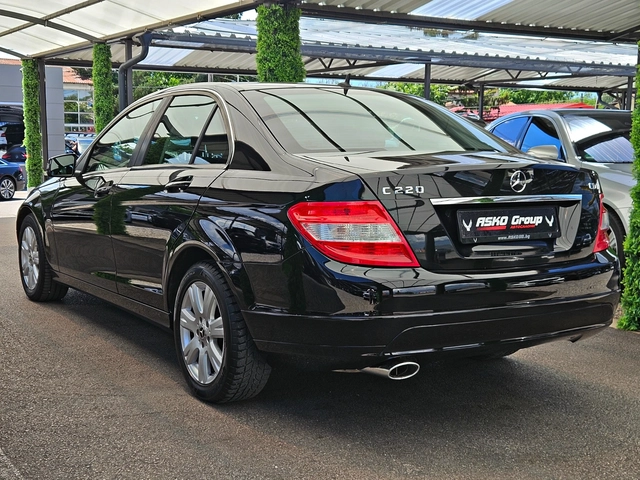 Mercedes-Benz C 220 CDI/SHADOW LINE/GERMANY/AUTOMATIC/TEMPOMAT/LIZING - автомобили, коли, обяви за нови и употребявани 6