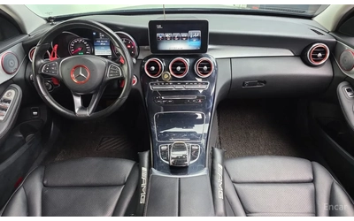 Mercedes-Benz C 220 d / C63 AMG ПАКЕТ / ПАНОРАМА / КАМЕРА / HUD / - автомобили, коли, обяви за нови и употребявани 7