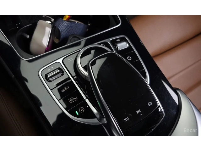 Mercedes-Benz C 220 d 4MATIC | AIRMATIC | AMG ПАКЕТ | DISTRONIC | 360 - автомобили, коли, обяви за нови и употребявани 14