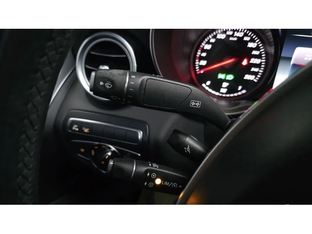 Mercedes-Benz C 220 d / AMG ПАКЕТ / HUD - автомобили, коли, обяви за нови и употребявани 12