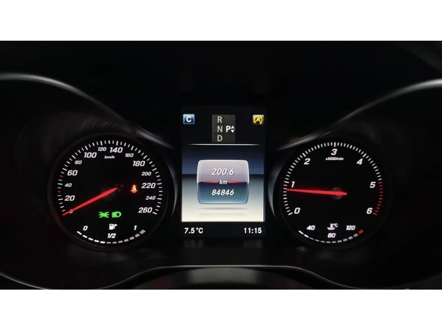 Mercedes-Benz C 220 d / AMG ПАКЕТ / HUD - автомобили, коли, обяви за нови и употребявани 8