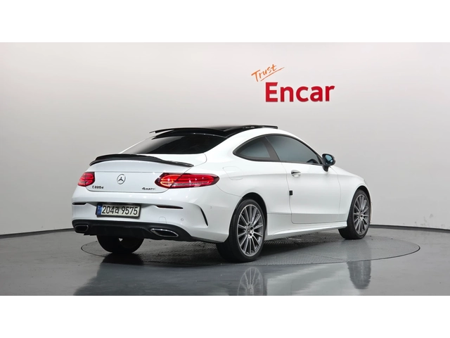 Mercedes-Benz C 220 2.0 4MATIC - автомобили, коли, обяви за нови и употребявани 1