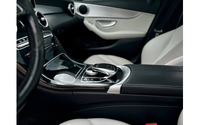 Mercedes-Benz C 220 AMG LINE / ПАНОРАМЕН ТАВАН / KEYLESS GO - автомобили, коли, обяви за нови и употребявани 11