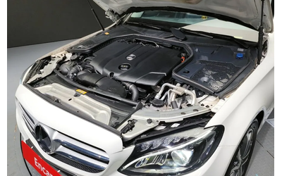 mercedes-benz-c-220-avantgarde - 5