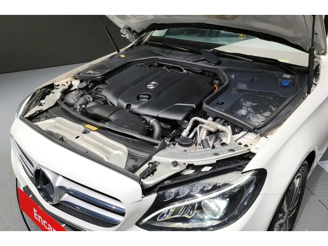 Mercedes-Benz C 220 AVANTGARDE - автомобили, коли, обяви за нови и употребявани 5