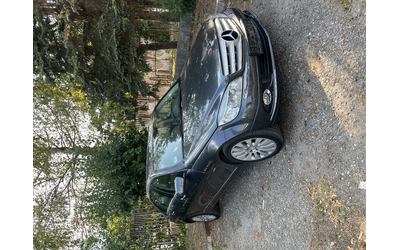 mercedes-benz-c-220-w204-sedan - 0