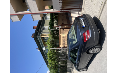 mercedes-benz-c-220-w204-sedan - 1