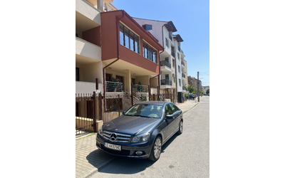 mercedes-benz-c-220-w204-sedan - 3