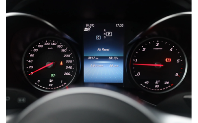 Mercedes-Benz C C - автомобили, коли, обяви за нови и употребявани 14