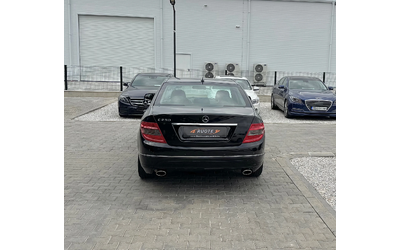 mercedes-benz-c-230 - 4
