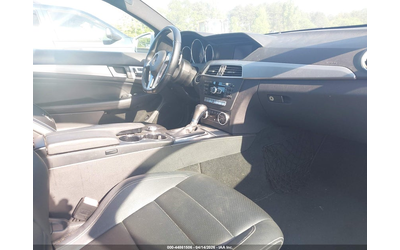 mercedes-benz-c-250-1-8l-i-4-di-dohc-vvt-turbo-201hp-rear-wheel-drive - 4