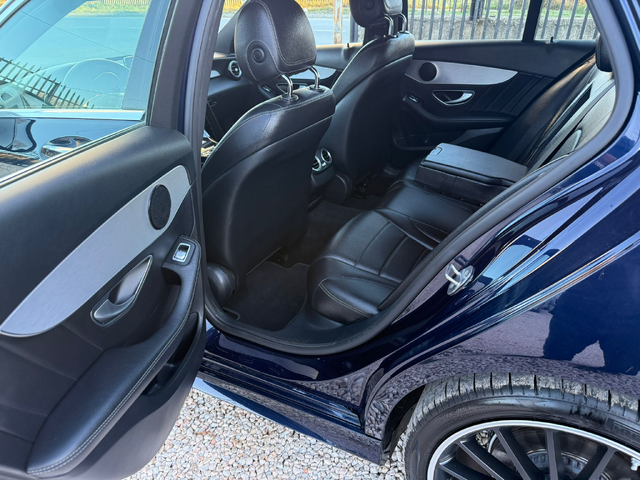 Mercedes-Benz C 250 2.2 Дизел, 204 к.с.,АMG, 4x4 - автомобили, коли, обяви за нови и употребявани 11