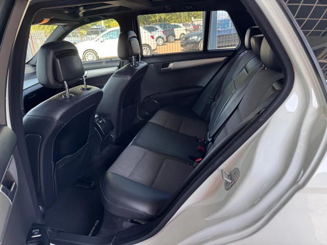 Mercedes-Benz C 250 CDI 4MATIC AMG 204кс * ПАНОРАМА* ТОП* - автомобили, коли, обяви за нови и употребявани 11