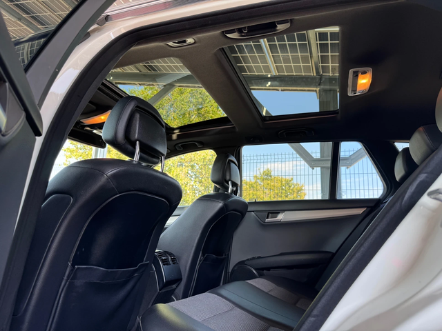 Mercedes-Benz C 250 CDI 4MATIC AMG 204кс * ПАНОРАМА* ТОП* - автомобили, коли, обяви за нови и употребявани 12