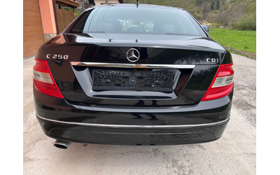 mercedes-benz-c-250 - 4